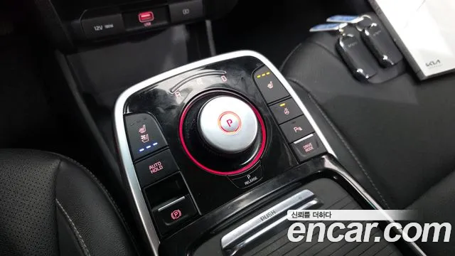 Kia Niro Niro Plus Air — Фото автомобиля 9
