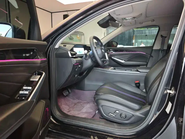 Geely Xingrui — Фото автомобиля 13