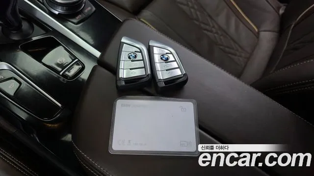 BMW 5 Series G30 — Фото автомобиля 28