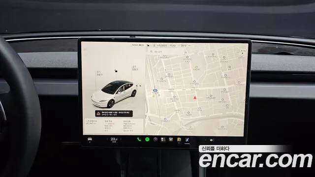 Tesla Model 3 — Фото автомобиля 13