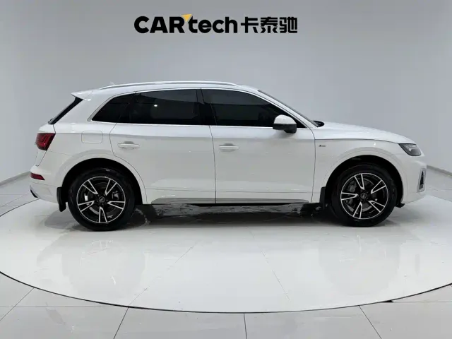 Audi Q5L — Фото автомобиля 4