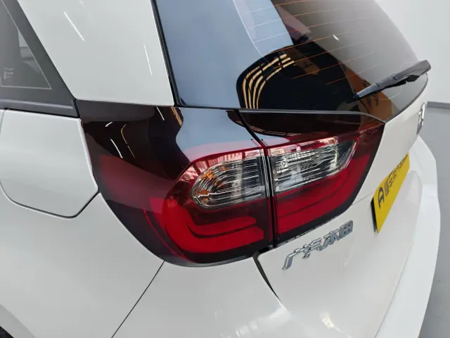 Honda Fit — Фото автомобиля 19