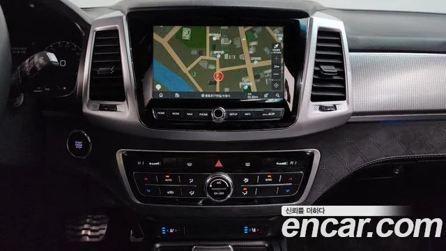 KG_Mobility_Ssangyong Rexton All Rexton Дизель 2.2 4WD — Фото автомобиля 14