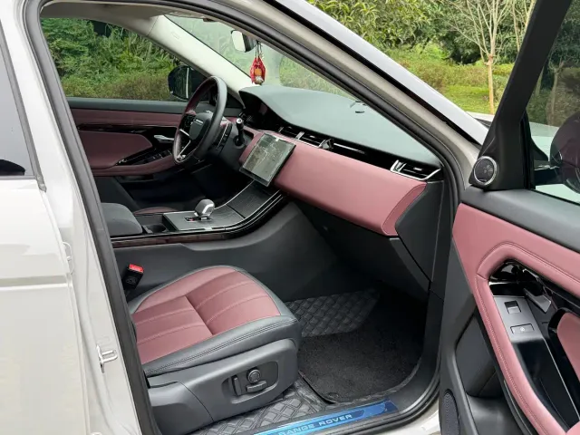 Land Rover Range Rover Evoque — Фото автомобиля 6