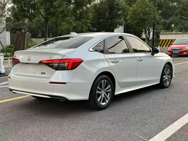Honda Civic — Фото автомобиля 9