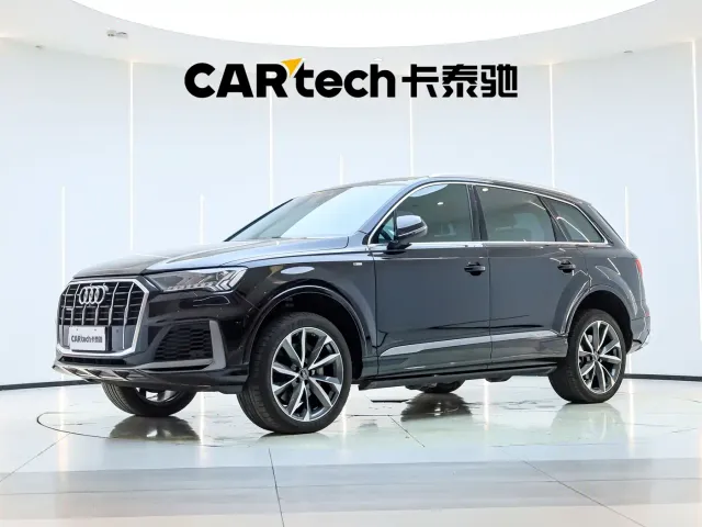 Фотография автомобиля — Audi Q7