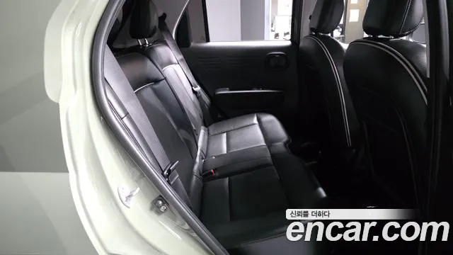 Hyundai Casper — Фото автомобиля 11