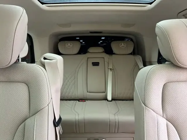 Mercedes-Benz V-Class — Фото автомобиля 19