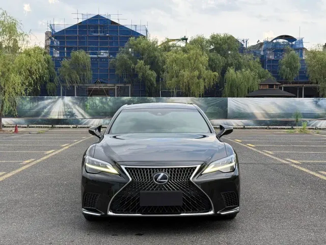 Lexus Lexus LS 2020 500h Excellence (China VI) — Фото автомобиля 2