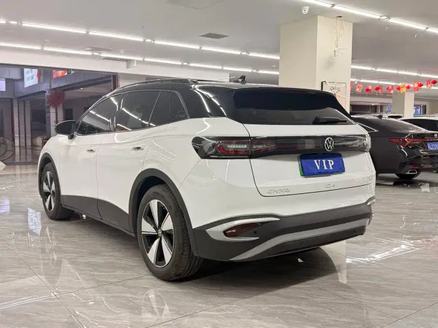 Volkswagen ID.4 X — Фото автомобиля 4