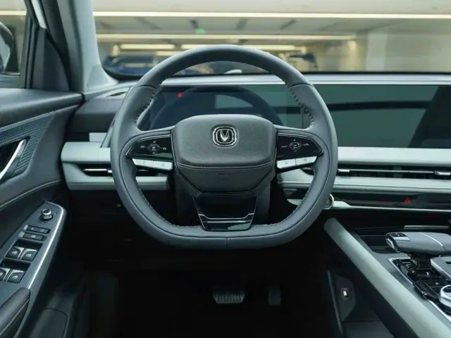 Changan CS75 Plus — Фото автомобиля 17