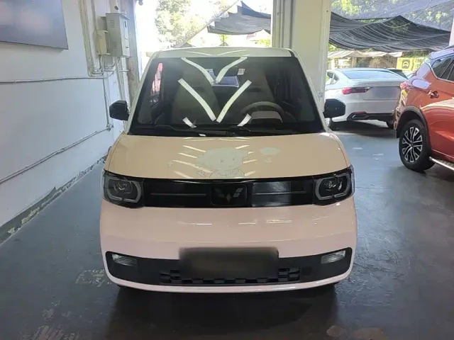 Wuling Hongguang Mini EV — Фото автомобиля 2