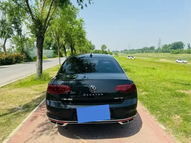Volkswagen Magotan — Фото автомобиля 8