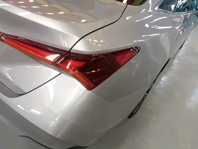Toyota Avalon — Фото автомобиля 7