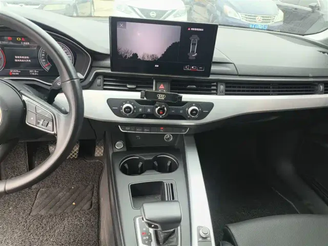 Audi A4L — Фото автомобиля 8