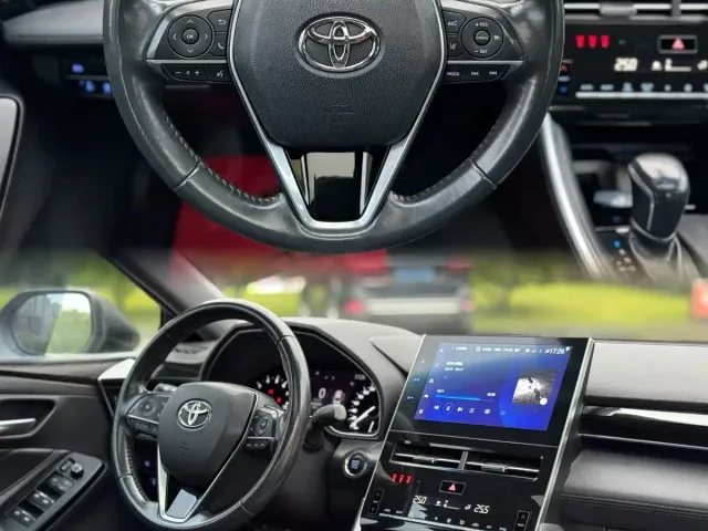 Toyota Avalon — Фото автомобиля 5