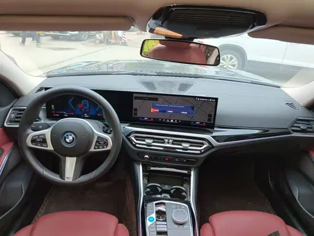 BMW i3 — Фото автомобиля 9