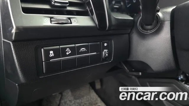 KG_Mobility_Ssangyong Rexton Новый Rexton Sport Дизель 2.2 2WD — Фото автомобиля 29