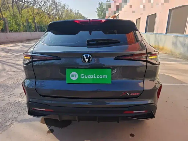 Changan X5 Plus — Фото автомобиля 5