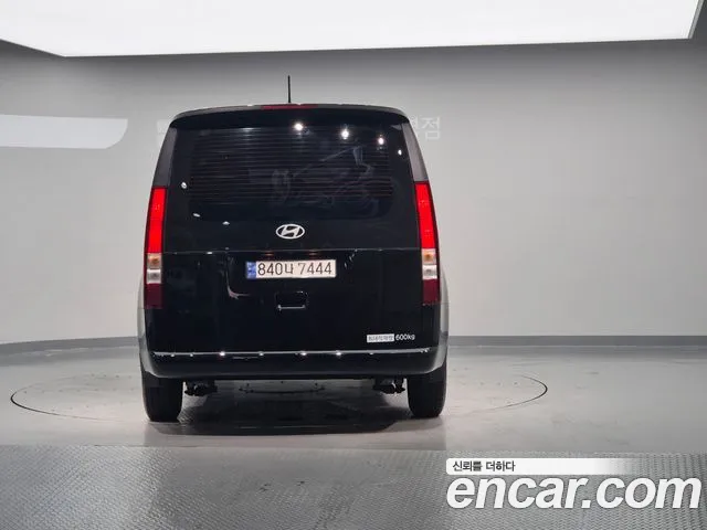 Hyundai Staria Staria Карго 5 мест — Фото автомобиля 6