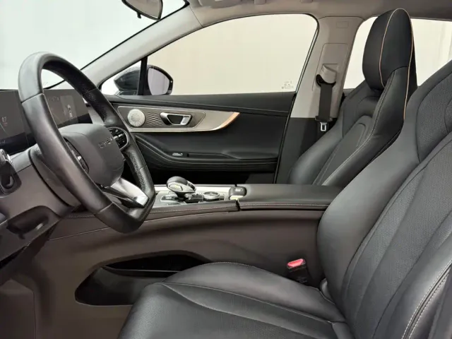 Chery Omoda 5 — Фото автомобиля 11