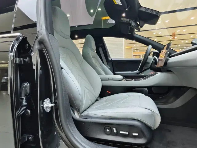 Nio ET5 Touring — Фото автомобиля 11