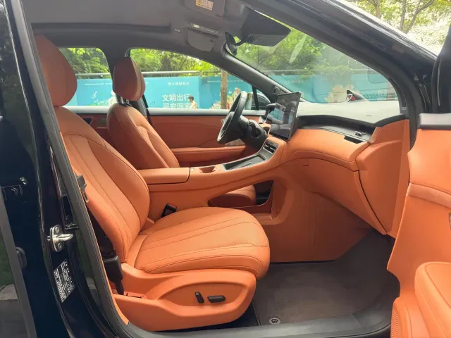 Shangjie SUV — Фото автомобиля 6