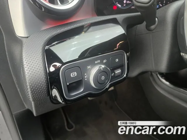 Mercedes-Benz CLA-Class — Фото автомобиля 17