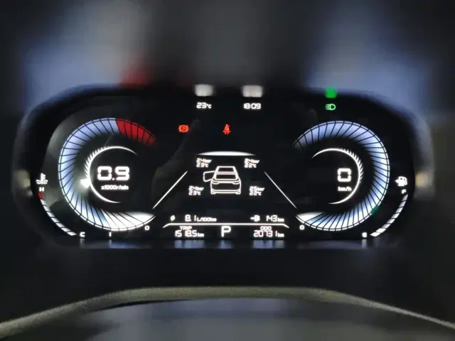 Geely Emgrand — Фото автомобиля 14