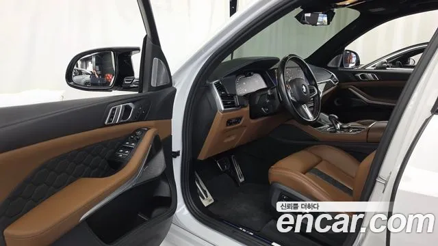 BMW X5 M G05 — Фото автомобиля 15