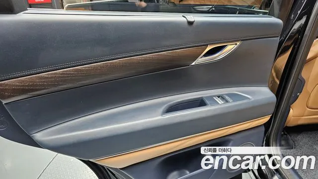 Genesis GV80 2.5T Бензин AWD — Фото автомобиля 23