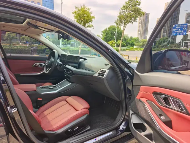 BMW 3 Series — Фото автомобиля 13