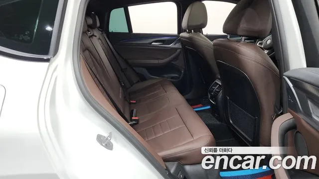 BMW X4 xDrive20d M Sport — Фото автомобиля 9
