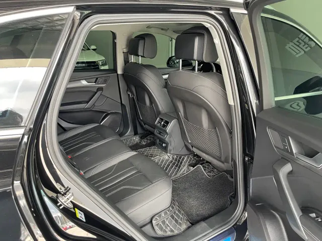 Audi Q5L — Фото автомобиля 21
