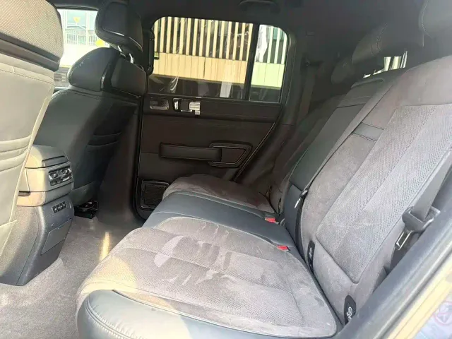 BYD FangChengBao Leopard 5 — Фото автомобиля 5