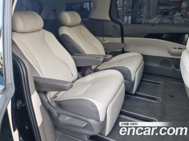 Kia Canival Новый Carnival 4 поколение Дизель 7 мест Signature — Фото автомобиля 8