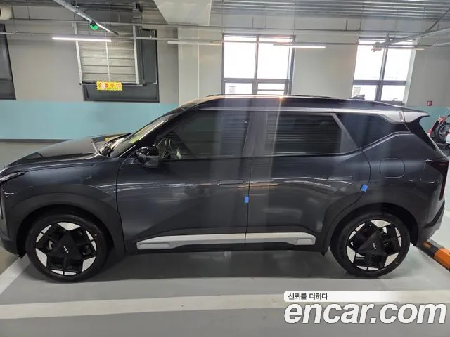 Kia Seltos Seltos 2 поколение Бензин 1.6T 2WD — Фото автомобиля 4