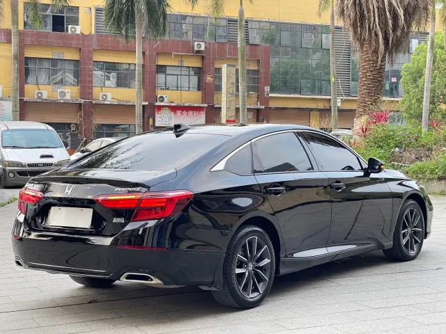 Honda Inspire — Фото автомобиля 6