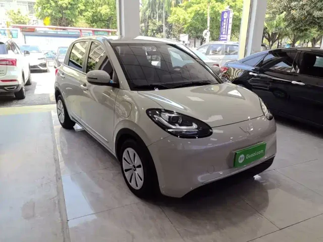 Wuling Bingo — Фото автомобиля 21