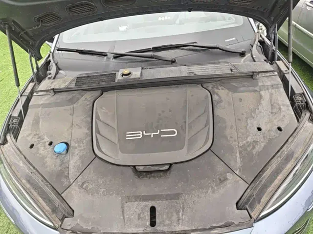 BYD Seal — Фото автомобиля 15