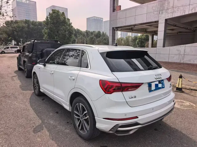Audi Q3 — Фото автомобиля 5