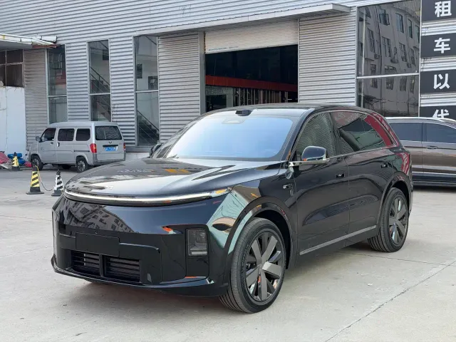Фотография автомобиля — Li Auto L8