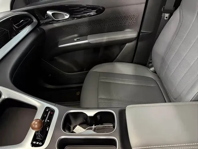 Geely Starry Wish — Фото автомобиля 7