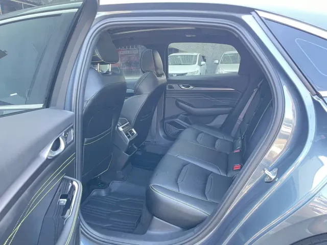 Geely Xingrui — Фото автомобиля 11