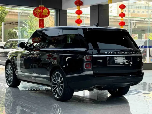 Land Rover Range Rover — Фото автомобиля 17