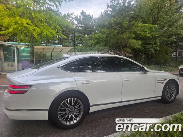 Genesis G80 RG3 — Фото автомобиля 3