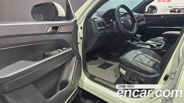 KG_Mobility_Ssangyong Rexton Новый Rexton Sport Khan Дизель 2.2 4WD — Фото автомобиля 11