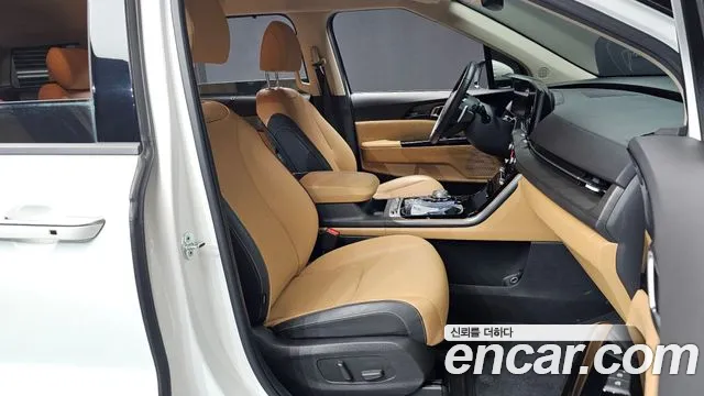 Kia Carnival 4th Gen — Фото автомобиля 17