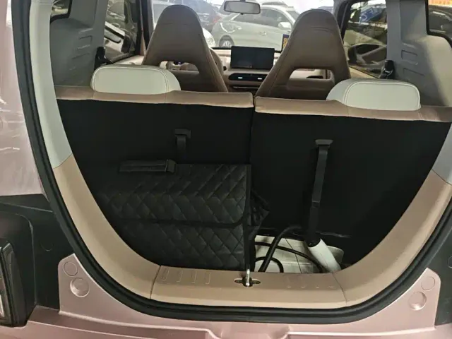 Geely Panda — Фото автомобиля 4