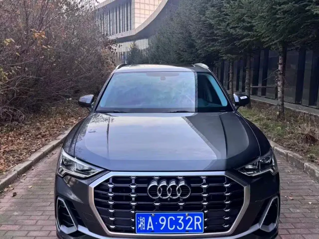 Audi Q3 — Фото автомобиля 2